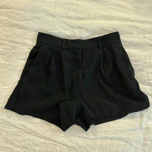 Pleated 3" Tailored Shorts